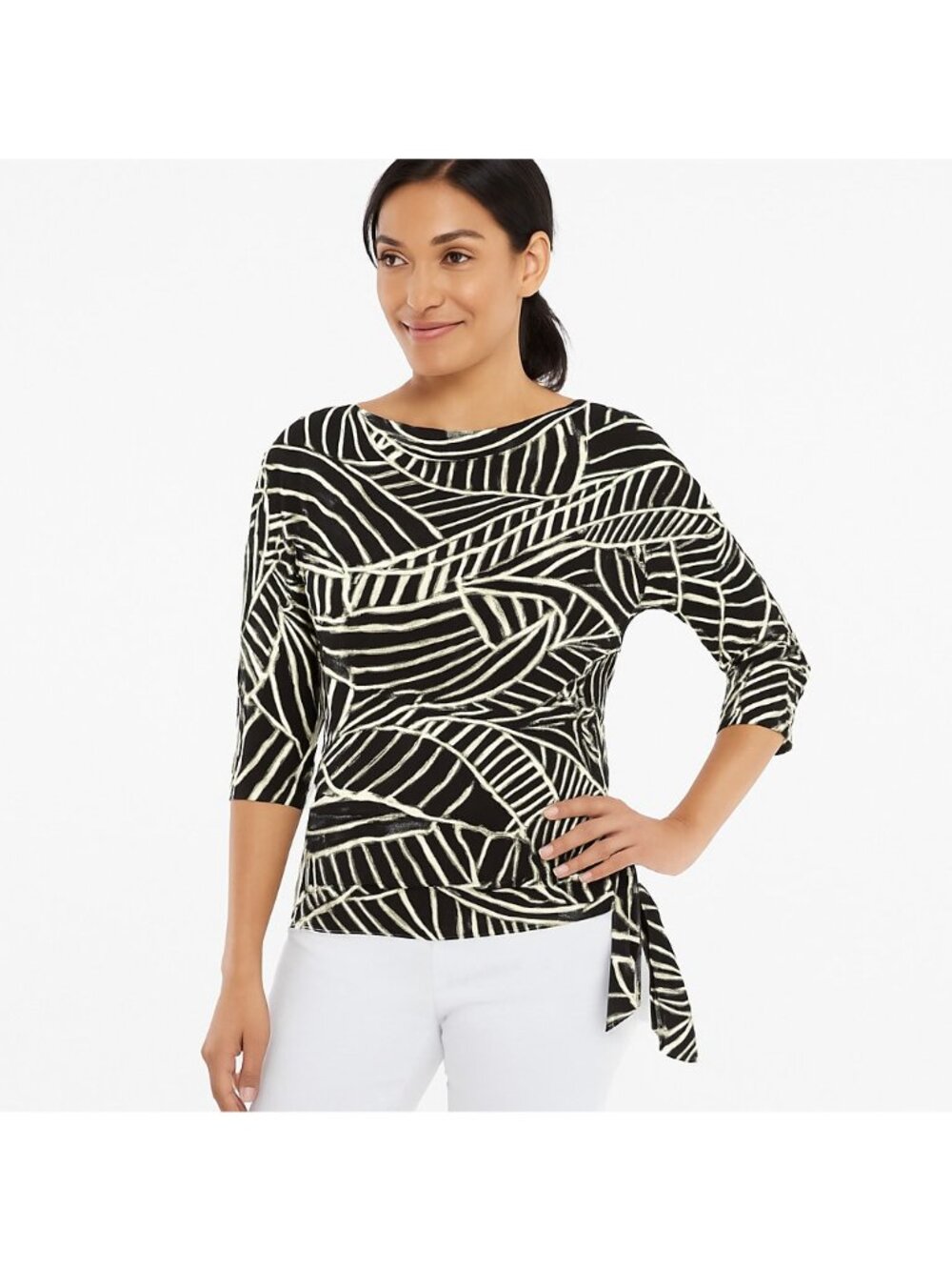 Chico’s Travelers Size 3 (XL) Gray White Abstract Leaf Print Tie Hem Top Stretch